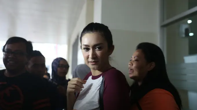 [Bintang] Nafa Urbach