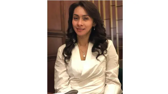 Potret Cantik Sri Wahyumi, Bupati Talaud yang Terjaring OTT KPK