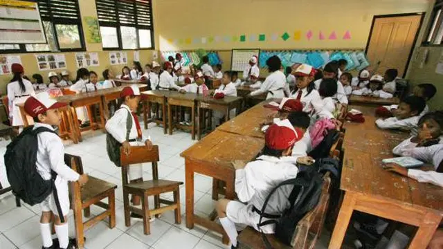 Kegiatan siswa SD di Condet