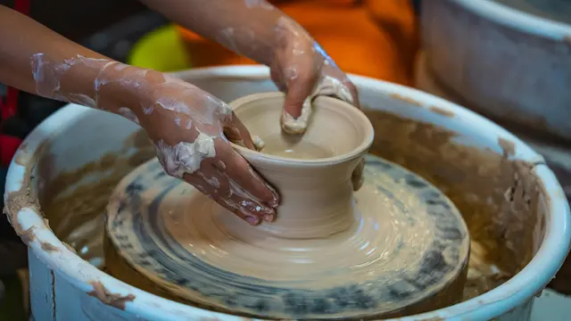 Pottery Art Mengurangi Stres