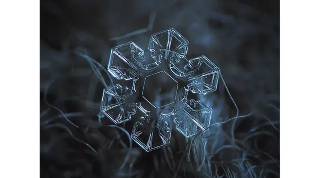 Keren, Fotografer Ini Potret Snow Flake yang 7 Hasilnya Bikin Takjub