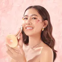 Shenina Cinnamon, credit: barenbliss