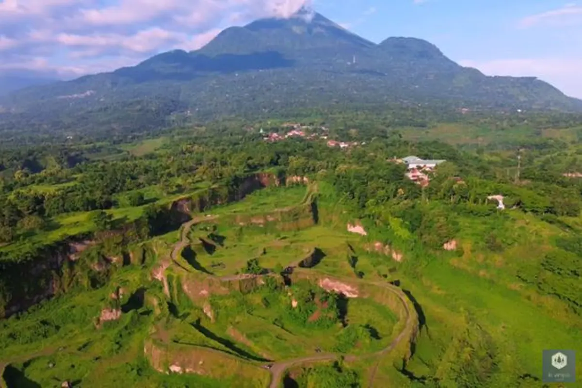 Pesona Lembah Diyeng Gempol, Pasuruan, Jawa Timur. (Foto: YT ID Santoso)