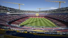 Setelah lama ditutup sejak 2003 lalu, renovasi Camp Nou hampir rampung pada tahun ini. (AFP/Josep Lago)