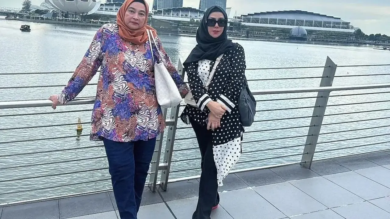 Potret Ibunda Jeje Govinda bersama Mama Amy Qanita (Instagram/ faridabudyarti50)