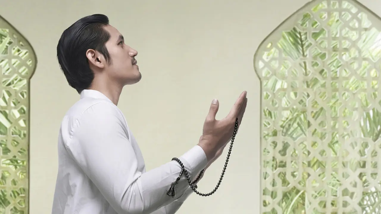 Ramadan Lebih Ringkas, Ini Cara Cowok Tetap Rapi Tanpa Ribet saat Waktu Ibadah Padat