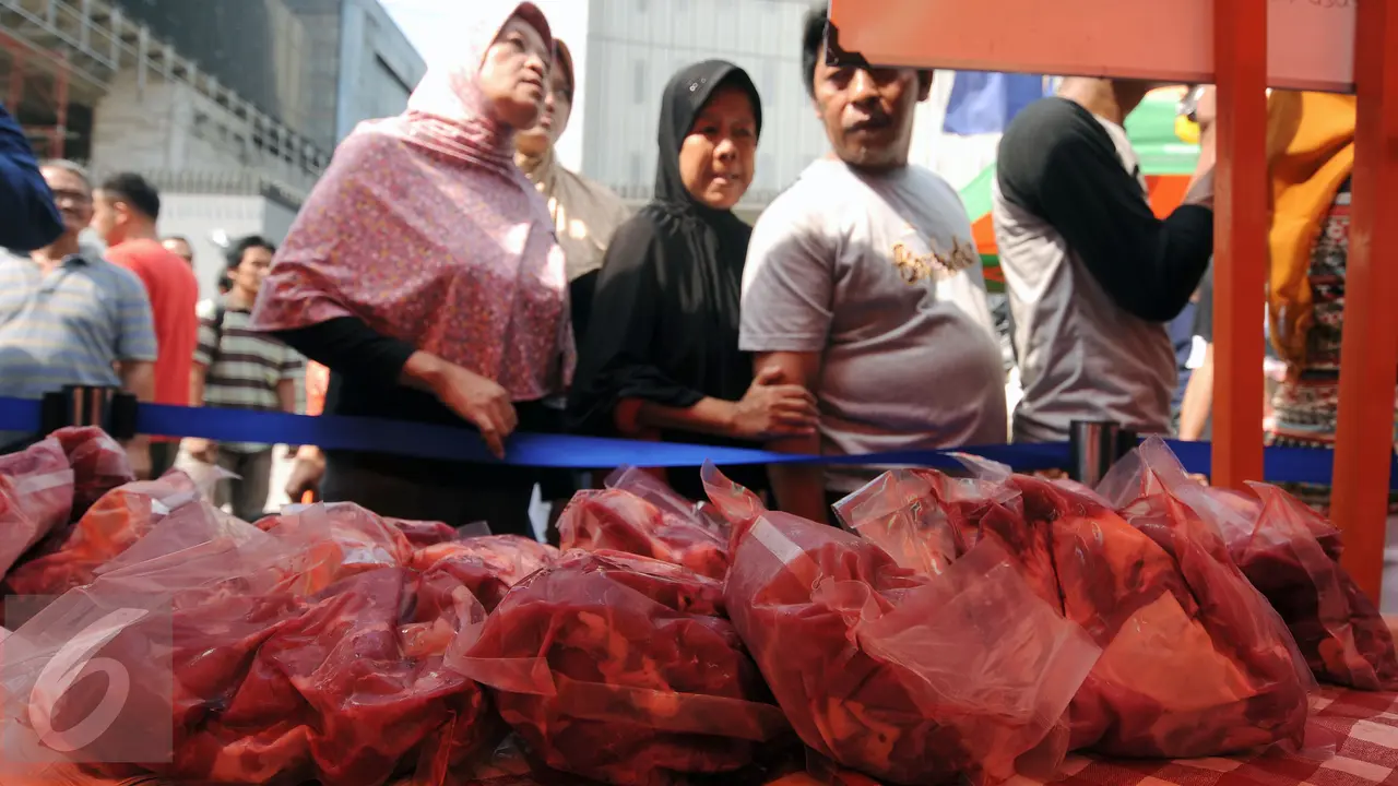 20160508-CFD an, Warga Serbu Gelaran Pangan Murah Kementan-Jakarta