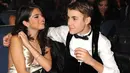 Selena Gomez dan Justin Bieber mungkin tak bersama saat Thanksgiving. Namun Selena menginginkan Justin untuk menghabiskan natal bersamanya. (intouchweekly-getty images)