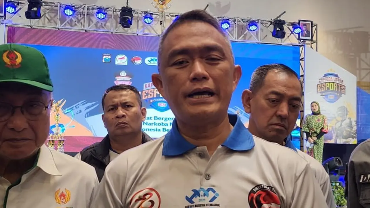 Kapolda Jawa Timur Irjen Pol Imam Sugianto. (Dian Kurniawan/Liputan6.com)