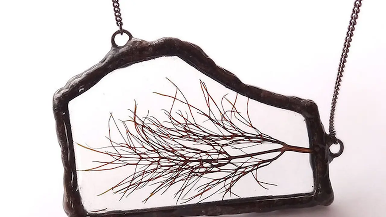 Kalung unik