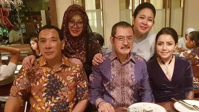 Mayangsari dan Titiek Soeharto