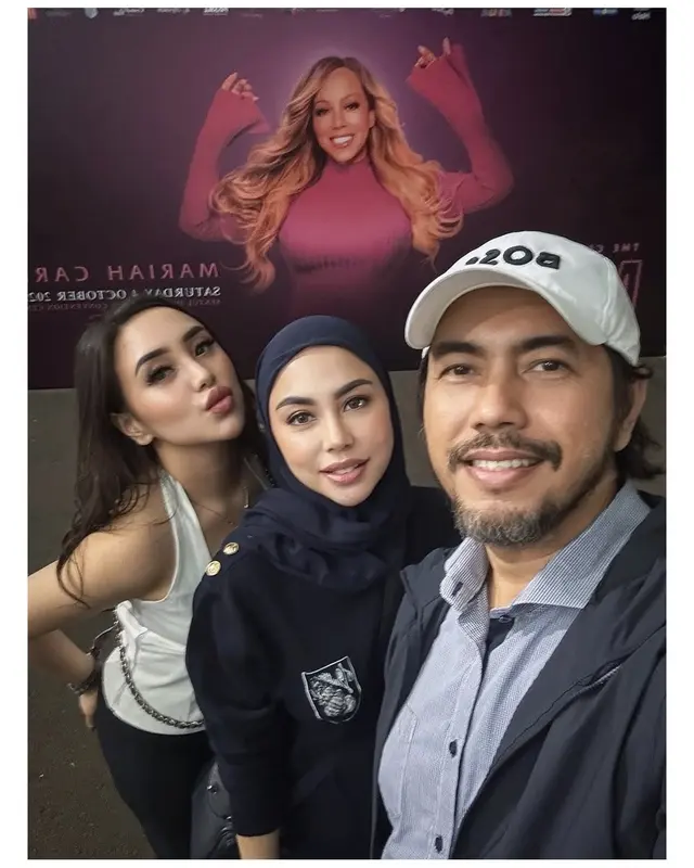8 Potret seleb Tanah Air nonton konser Mariah Carey di Indonesia, Krisdayanti boyong satu keluarga