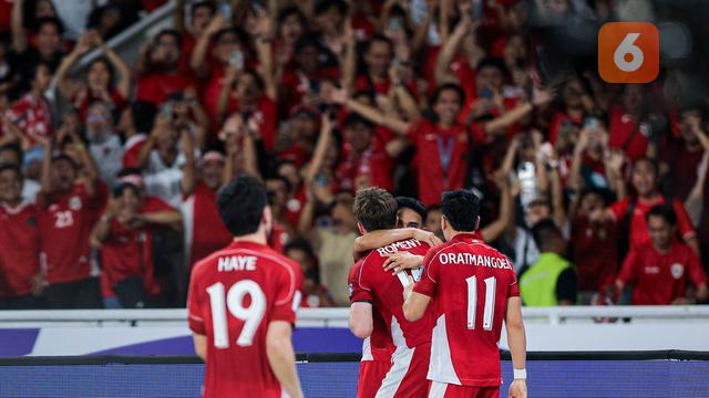 Foto: Ole Romeny Cetak Gol, Timnas Indonesia Unggul Atas Bahrain di Babak 1