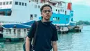 Jika dilihat di akun Instagram pribadinya, Baim Cilik tampak senang sekali traveling. (Foto: Instagram/baimalkatiri)