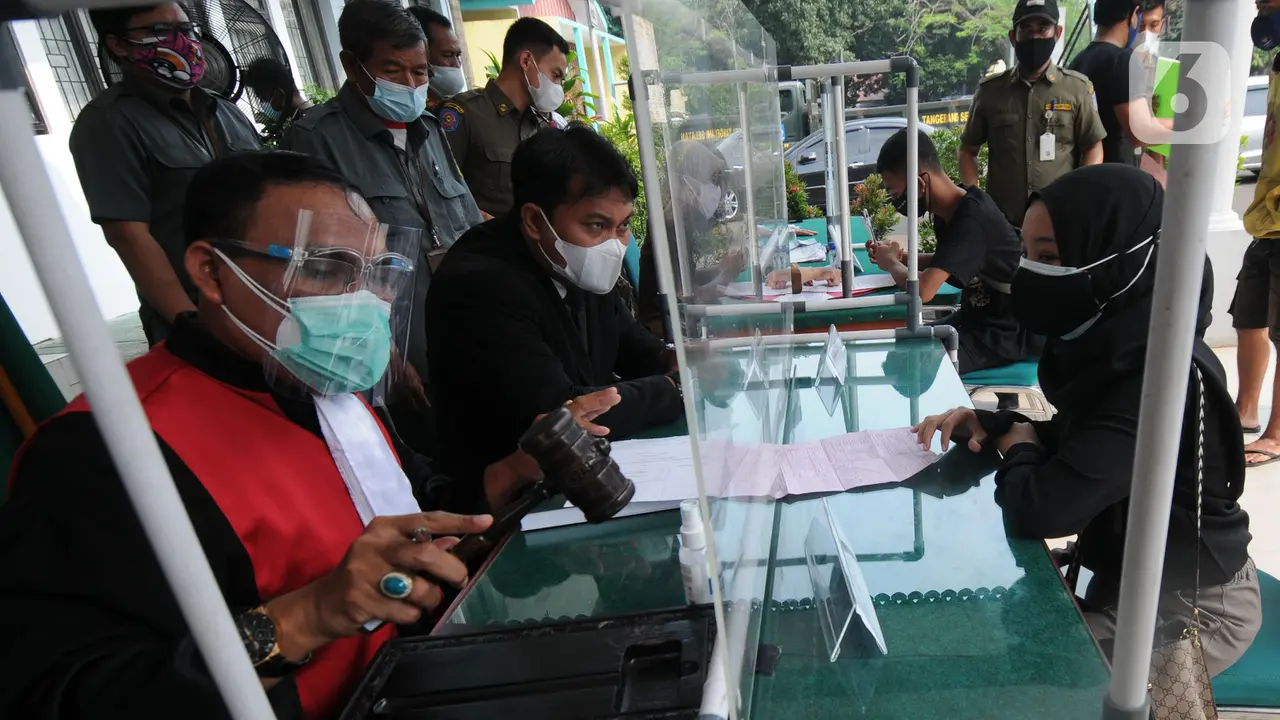 Sidang Tipiring PPKM Darurat di Pamulang