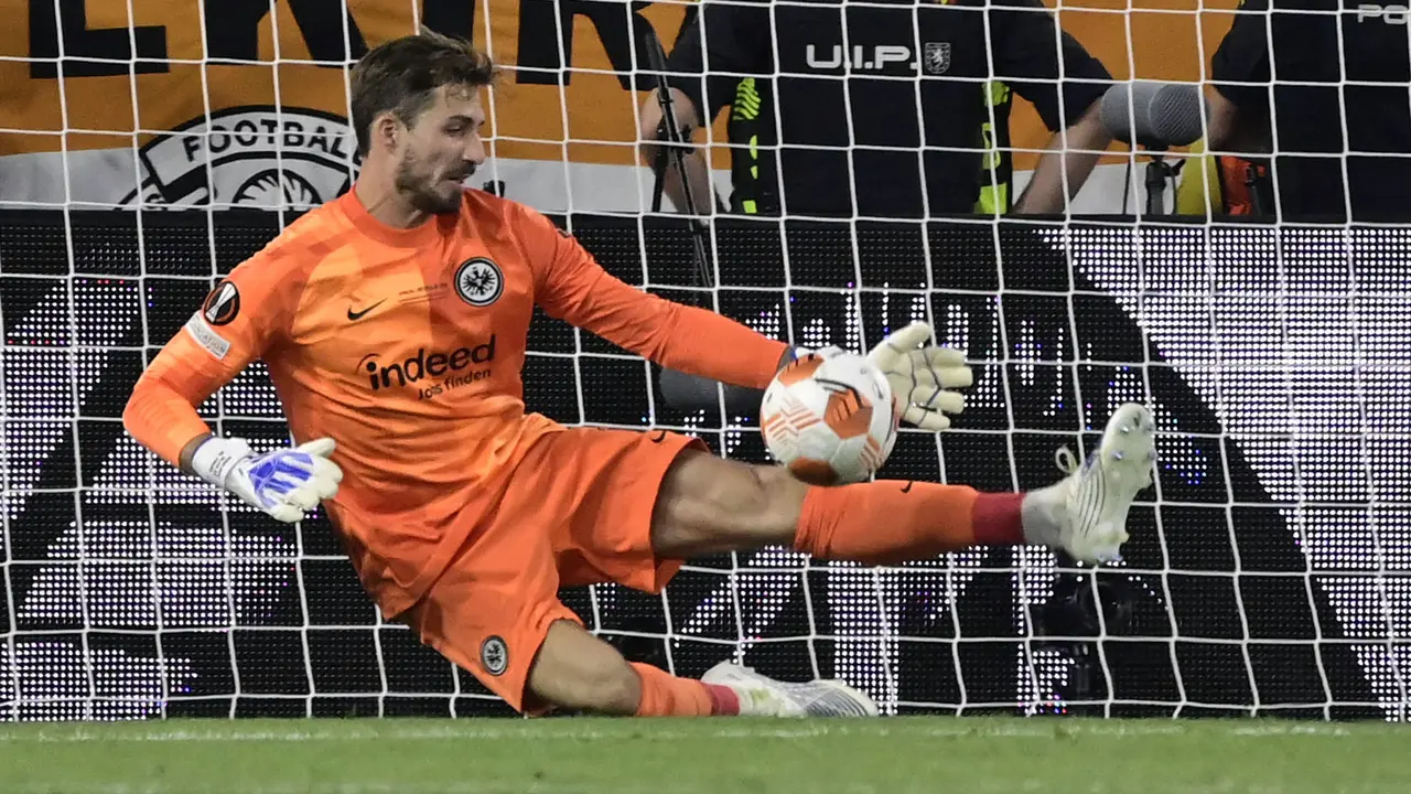 Foto: 5 Pemain Eintracht Frankfurt yang Tampil Apik saat Laga Final Liga Europa 2021 / 2022 Melawan Glasgow Rangers