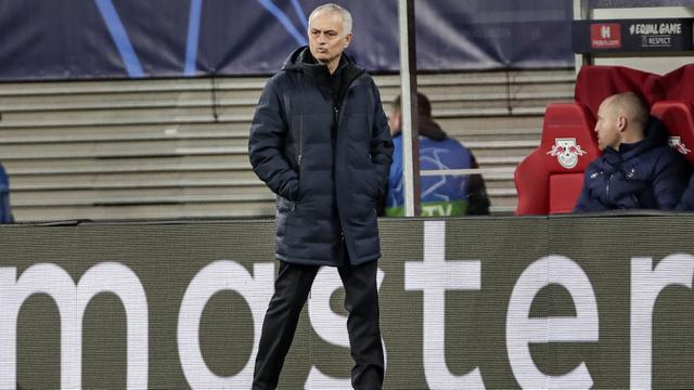 Virus Corona Bikin Jose Mourinho dan Julian Nagelsmann Tak Bersalaman