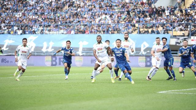 Persib Bandung Vs PSS Sleman