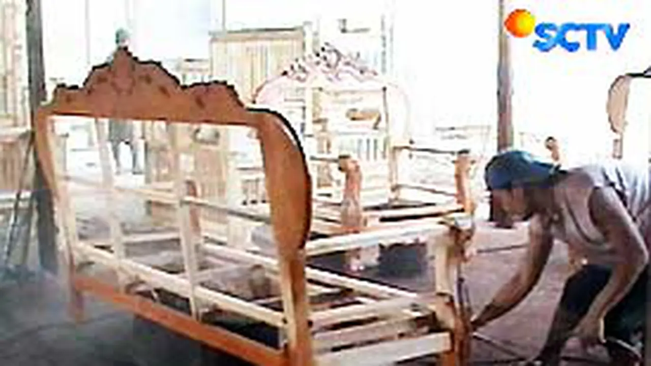 081201bkrisis-furniture.jpg