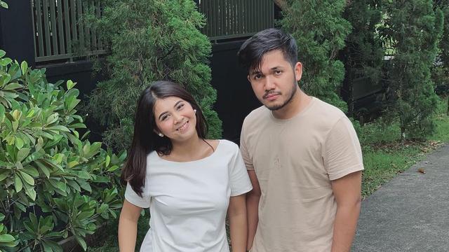 6 Potret Mesra Kesha Ratuliu Dan Kekasih Romantis Banget Hot Liputan6 Com