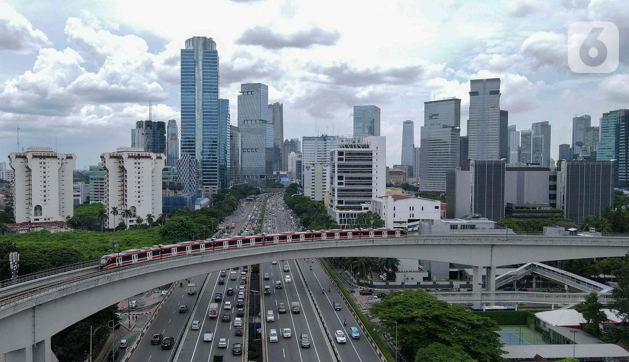 Setelah Keputusan Presiden terbit, maka otomatis DKI Jakarta berhenti menjadi ibu kota negara. (Liputan6.com/Herman Zakharia)