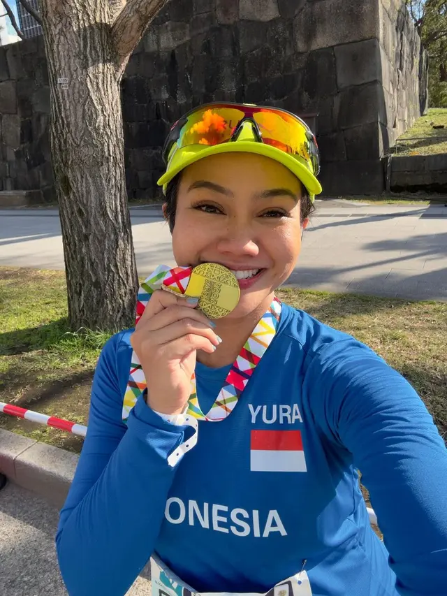 8 Potret Yura Yunita Ikut Tokyo Marathon 2024, Suami Beri Dukungan