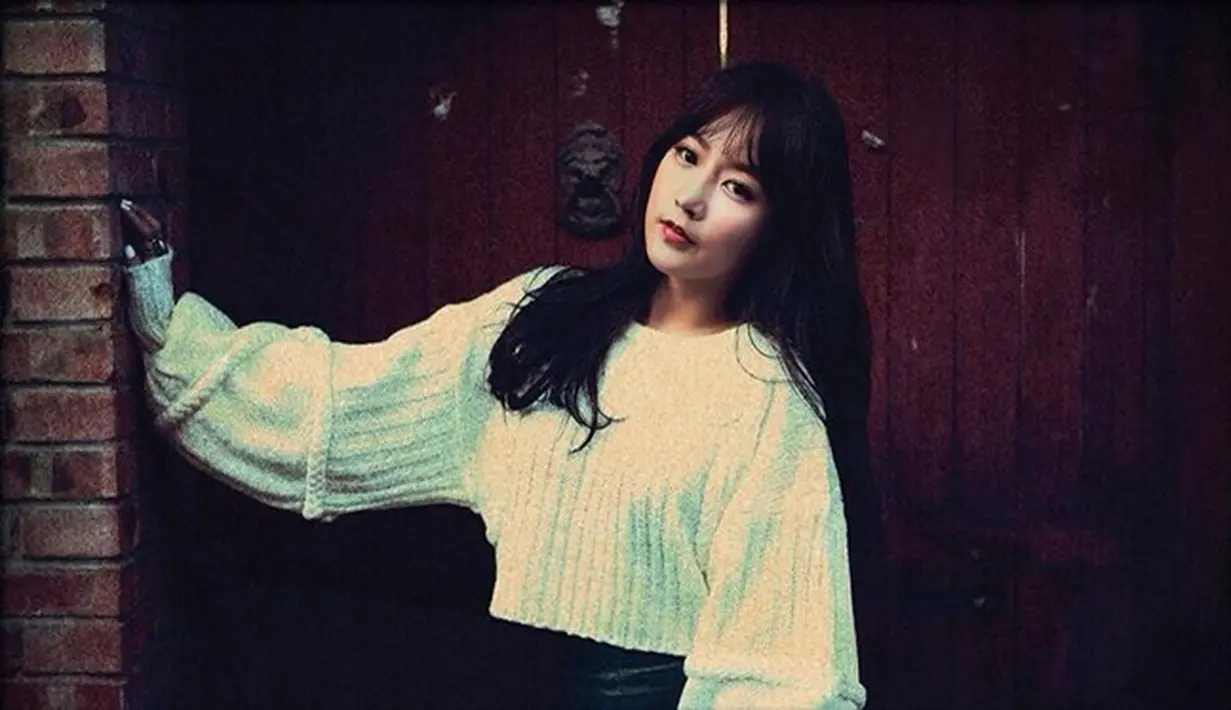 Vokalis utama girlband T-Ara, Soyeoun lahir pada 5 Oktober 1987. Ternyata, Soyeoun adalah mantan traine SMEntertaiment. Dirinya juga mantan leader SNSD yang sekarang di tempati oleh Taeyeon. (Koreaboo)