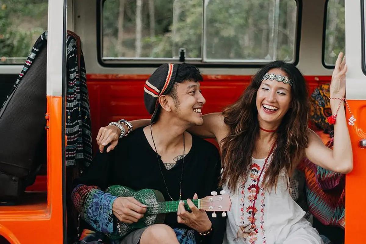 [Bintang] Dimas Anggara dan Nadine Chandrawinata