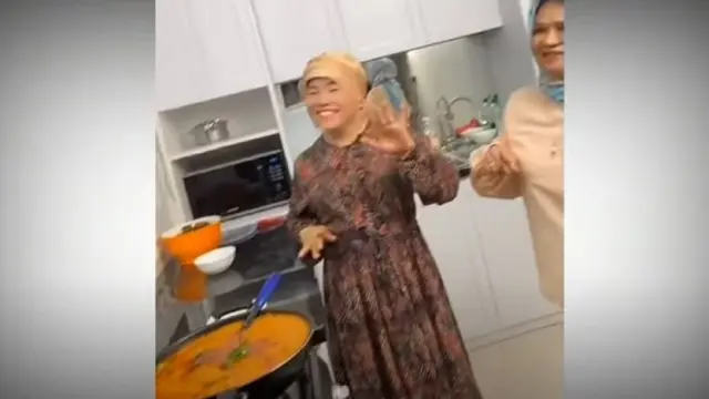 Dewi Zuhriati