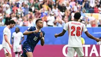 Selebrasi Kylian Mbappe saat Prancis melawan Inggris di Piala Dunia 2026 (AFP)