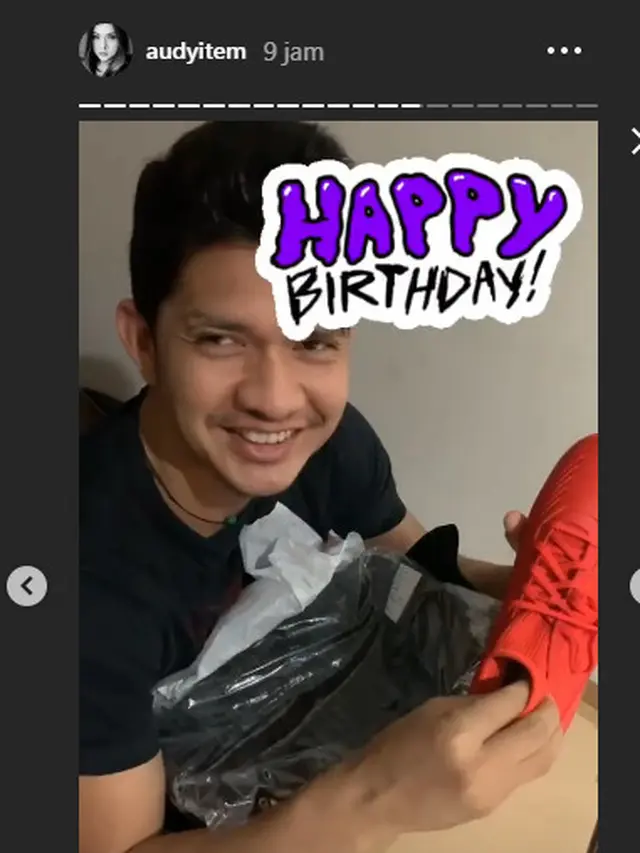Kado Ultah Iko Uwais