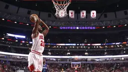 Jimmy Butler, membawa Chicago Bulls memuncaki klasemen sementara Divisi Central NBA 2016-2017. (Charles Rex/AP)