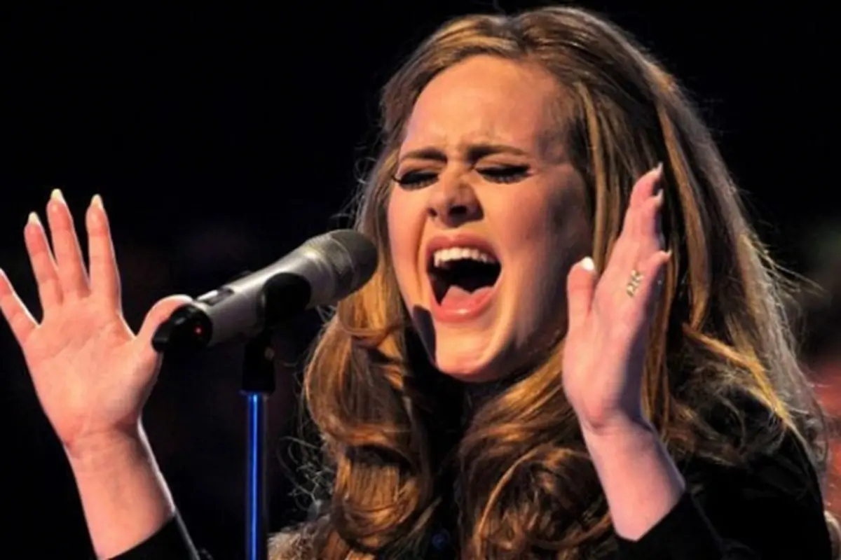 Tak Penuhi Peraturan, YouTube Blokir Video Musik Adele