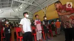 Anak-anak bermain kuis di sela-sela acara Inner City Management (ICM) Peduli di Yayasan Putra Nusa Jakarta, Jakarta (2/03/2022). Memperingati HUT ke-16, ICM membagikan bahan makanan pokok, mainan dan uang santunan kepada anak-anak panti asuhan. (Liputan6.com/HO/ICM)