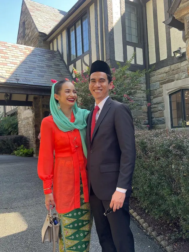 Enzy Storia dan suami (Instagram/enzystoria)