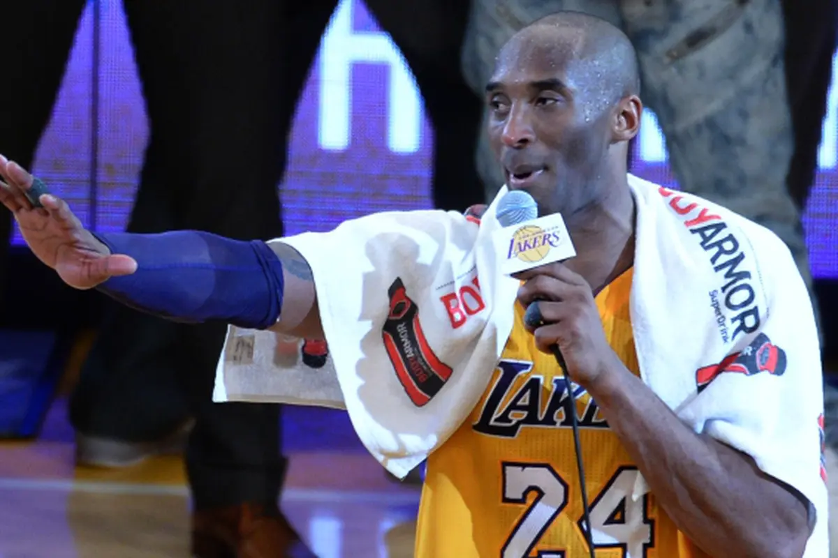 Kobe Bryant Cetak 60 Poin pada Laga Terakhirnya di NBA