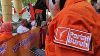Partai buruh di Gorontalo saat menggelar aksi unjuk rasa di depan kantor Gubernur Gorontalo (Arfandi Ibrahim/Liputan6.com)