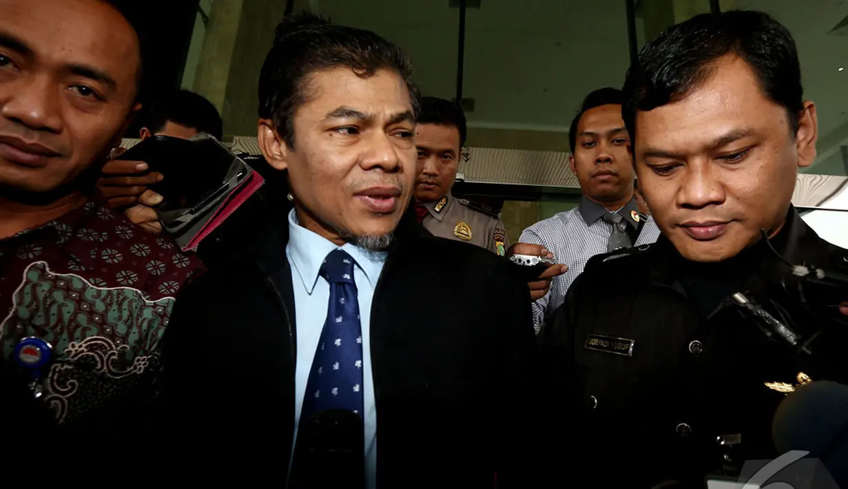 Kepala PPATK, M Yusuf, menjelaskan kedatangannya ke KPK untuk menjadi narasumber saluran televisi Kanal KPK, Jakarta, Kamis (23/10/2014) (Liputan6.com/Miftahul Hayat) 