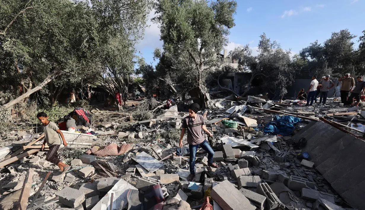 Angka tersebut termasuk jumlah korban serangan militer Israel di Jalur Gaza sejak 18 Maret 2025 lalu. Serangan yang menggagalkan gencatan senjata dan perjanjian pertukaran tahanan yang berlaku sejak Januari 2025. (Eyad BABA/AFP)