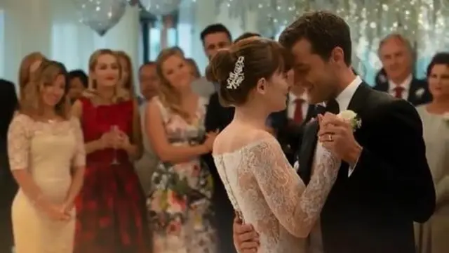 [Bintang] Fifty Shades Freed