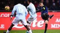 Inter Milan Bantah Bakal Lepas Handanovic dan Icardi
