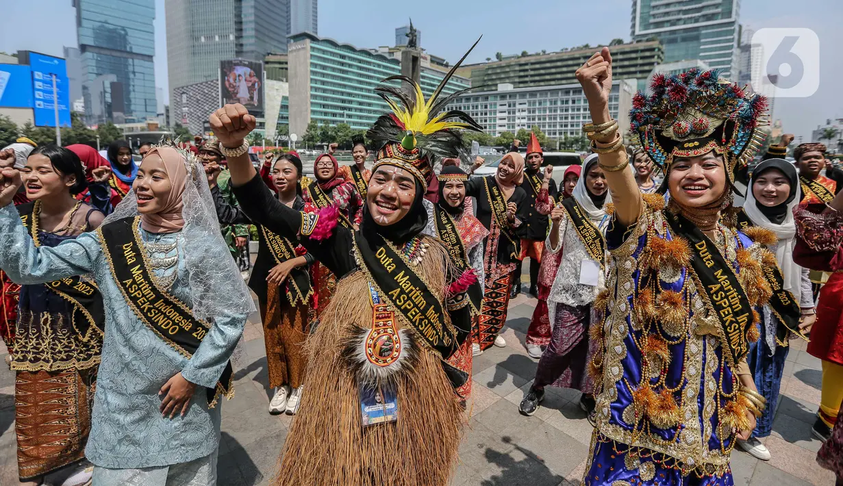 Perayaan HUT ke-78 RI tahun ini mengundang seluruh elemen masyarakat untuk bergerak bersama dan merangsang semangat perjuangan yang belum padam. (Liputan6.com/Faizal Fanani)