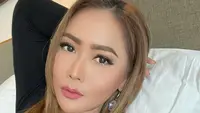 Inul Daratista Jengkel Dituding Gila Hormat, Gara-Gara Pramugara KAI Jongkok Saat Melayani