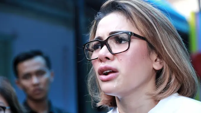 [Bintang] Nikita Mirzani