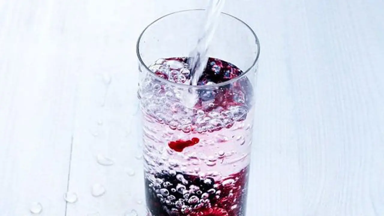 Resolusi lebih banyak minum air putih/copyright Pexels.com