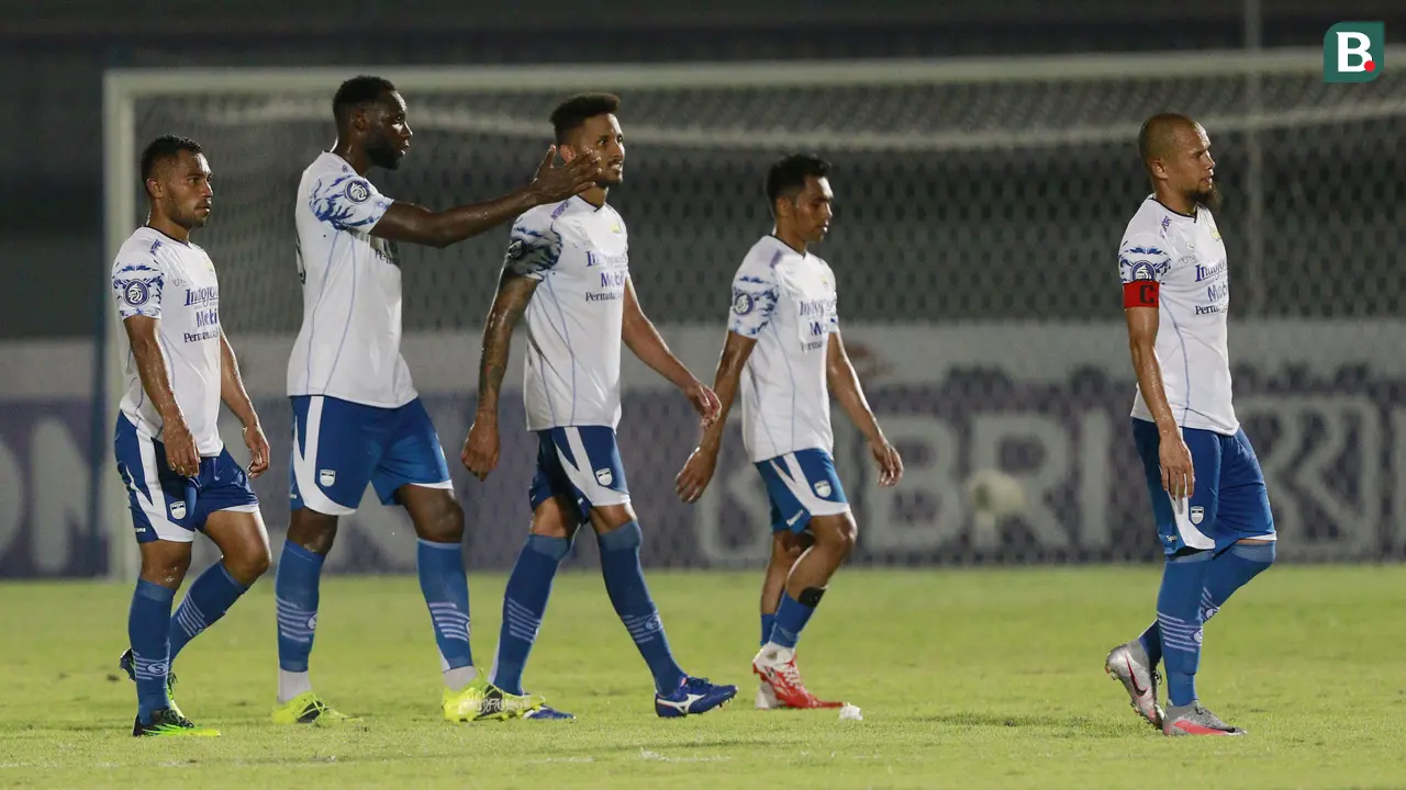Foto: Tampil Spartan, 10 Pemain Bali United Tahan Imbang Persib Bandung di BRI Liga 1