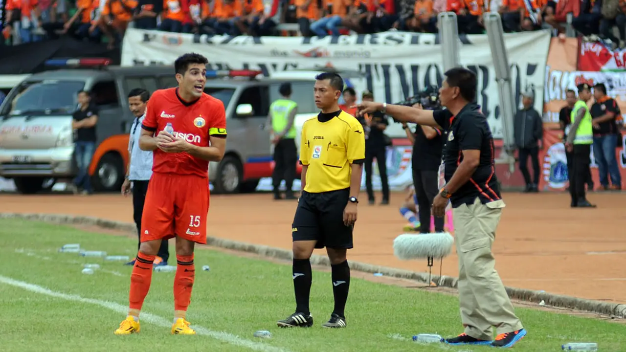 Persija Berbagi Angka Dengan Persib