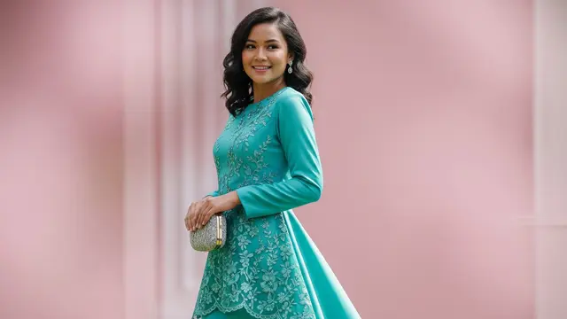 Model Baju Malaysia Terbaru 2025. Foto: Gemini
