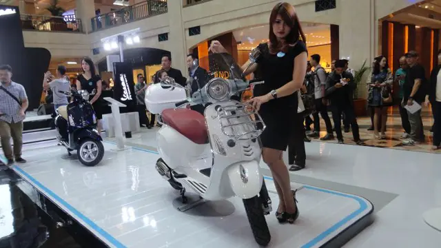 [OTO-News] Vespa Ikonik 1968 `Dihidupkan` Lewat Primavera Terbaru