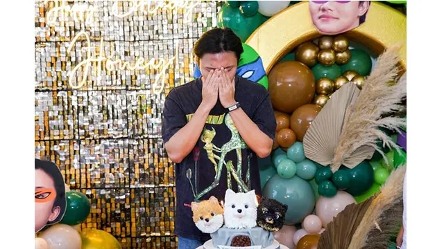 6 Potret Kejutan Ultah Rizky Febian ke-26 dari Mahalini, Sule Ikut Memeriahkan